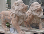 скульптуры львов