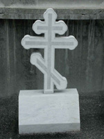 памятник крест на могилу