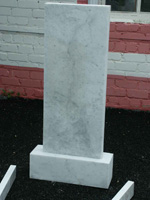 фото надгробных памятников из мрамора